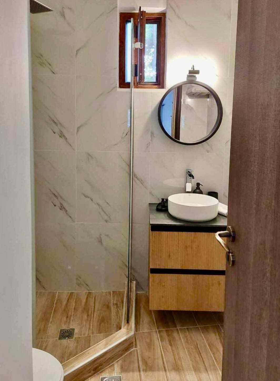 Utopia Suites 3 Αίγινα Εξωτερικό φωτογραφία